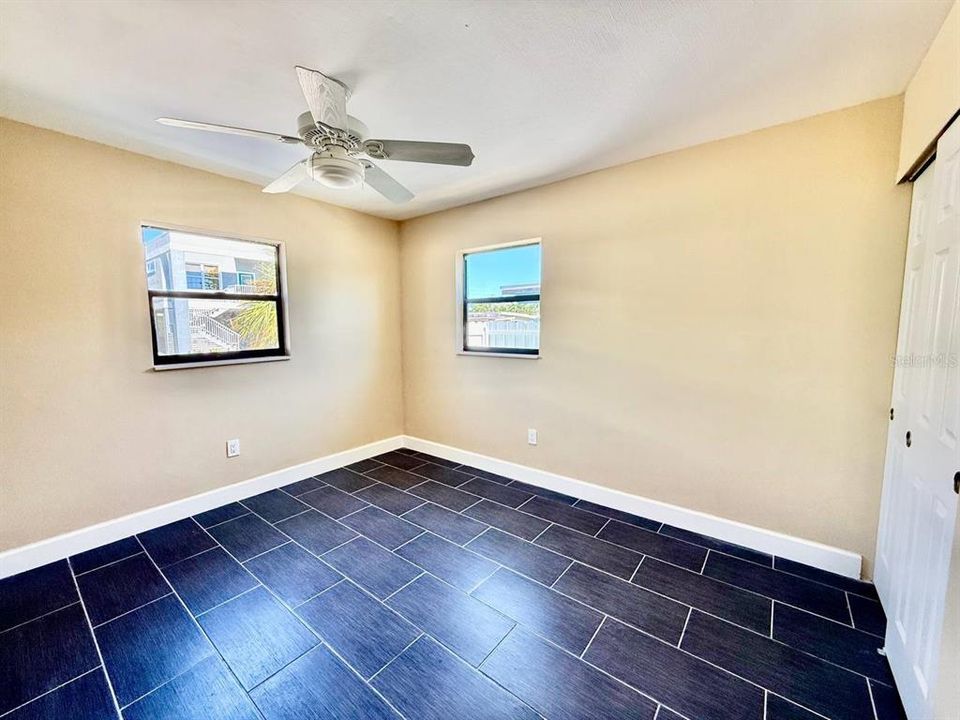 For Rent: $1,675 (1 beds, 1 baths, 500 Square Feet)