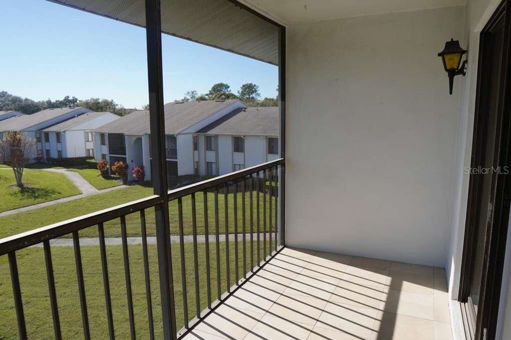 В аренду: $1,650 (2 спален, 2 ванн, 1064 Квадратных фут)