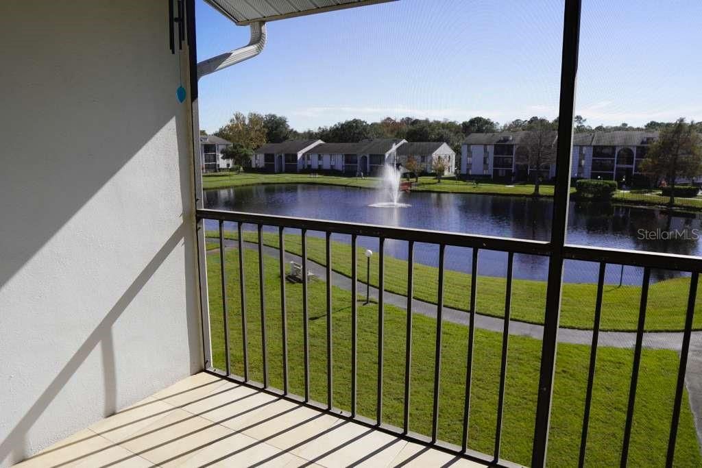 В аренду: $1,650 (2 спален, 2 ванн, 1064 Квадратных фут)