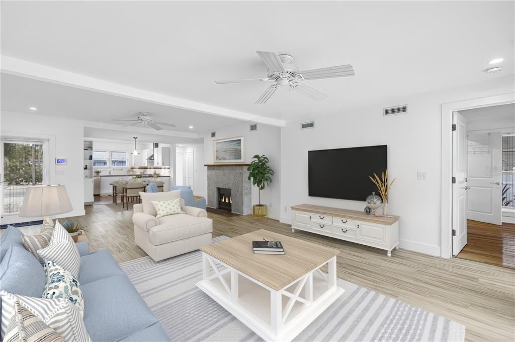 For Sale: $2,125,000 (3 beds, 3 baths, 2151 Square Feet)