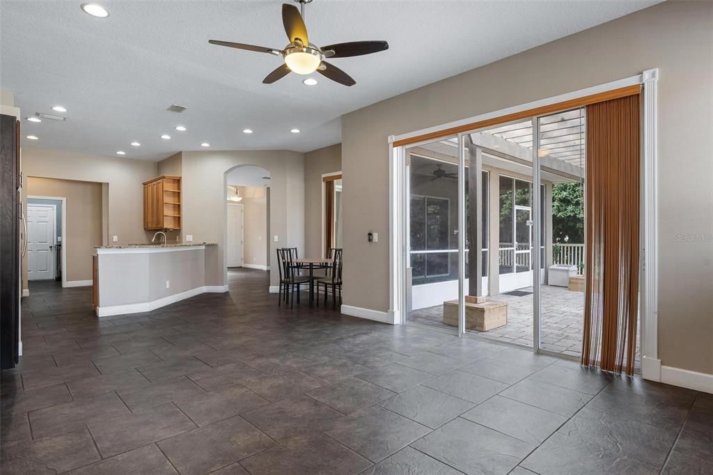 For Rent: $3,000 (4 beds, 3 baths, 2099 Square Feet)