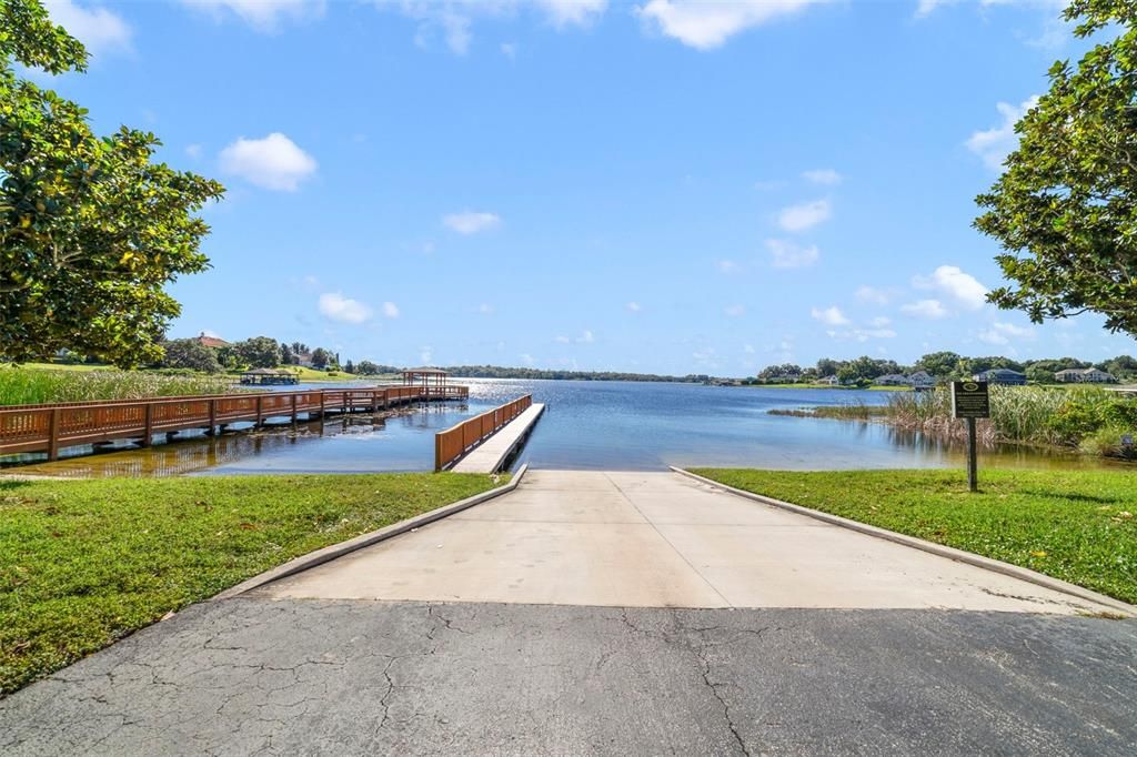 For Sale: $365,000 (3 beds, 2 baths, 1944 Square Feet)