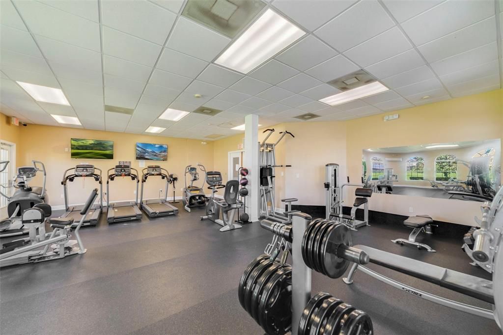 For Sale: $365,000 (3 beds, 2 baths, 1944 Square Feet)