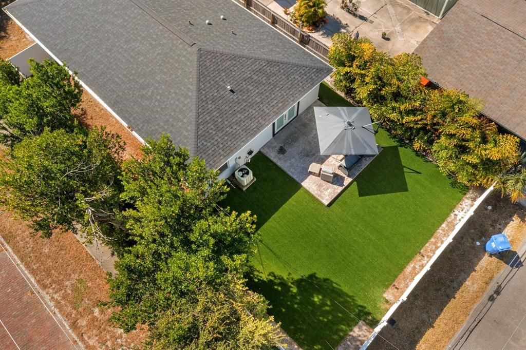 Active With Contract: $3,000 (3 beds, 2 baths, 1350 Square Feet)