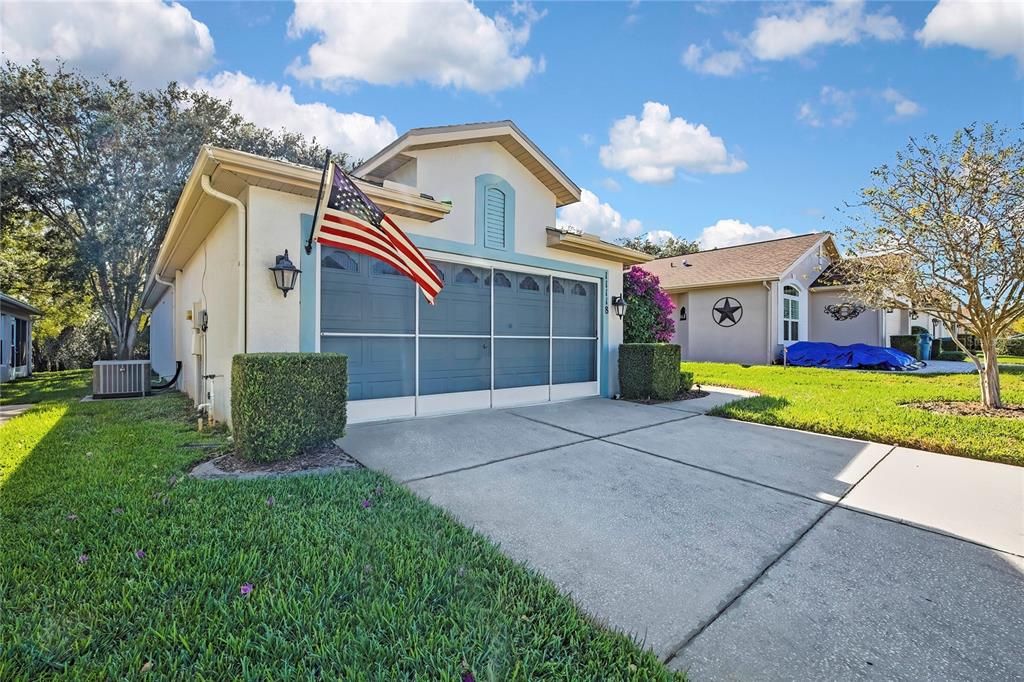 For Sale: $239,900 (2 beds, 2 baths, 1260 Square Feet)