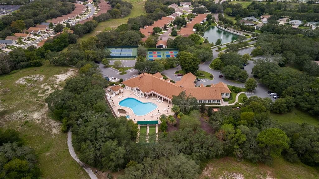 For Sale: $239,900 (2 beds, 2 baths, 1260 Square Feet)