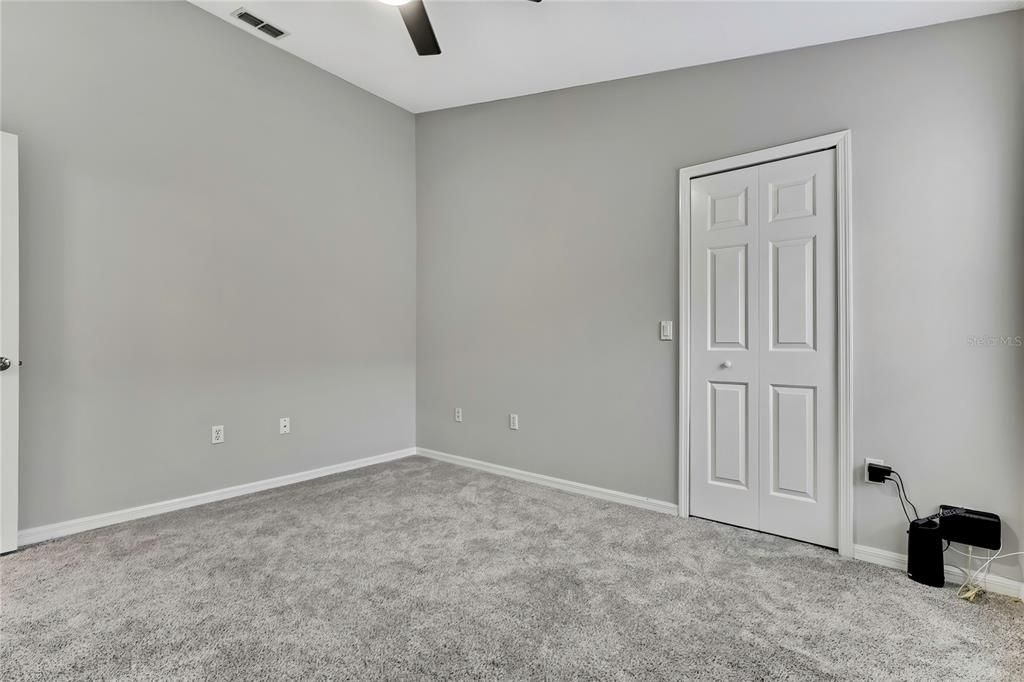 For Sale: $239,900 (2 beds, 2 baths, 1260 Square Feet)