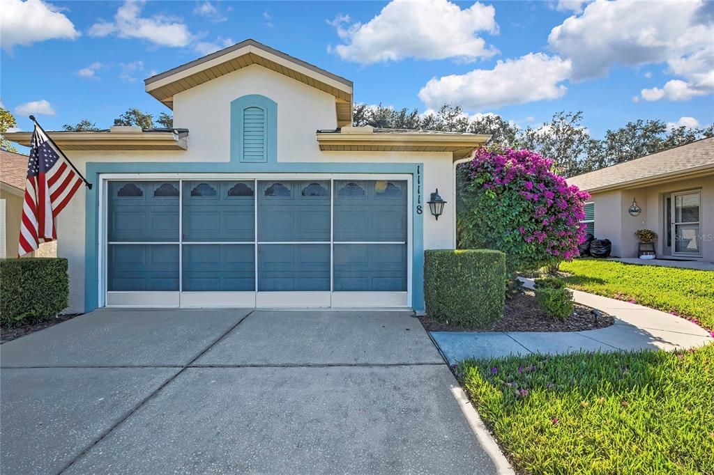 For Sale: $239,900 (2 beds, 2 baths, 1260 Square Feet)