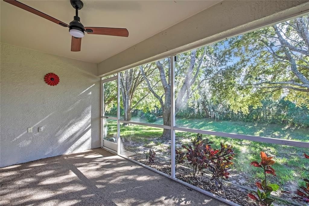 For Sale: $239,900 (2 beds, 2 baths, 1260 Square Feet)