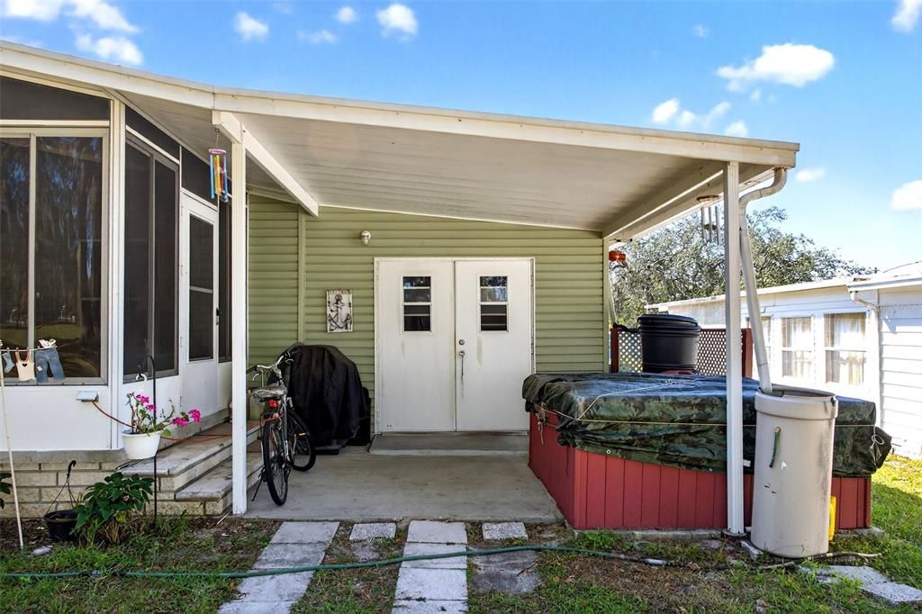 For Sale: $179,900 (3 beds, 2 baths, 1404 Square Feet)