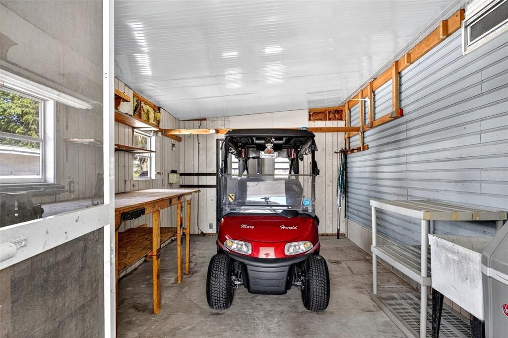 For Sale: $179,900 (3 beds, 2 baths, 1404 Square Feet)