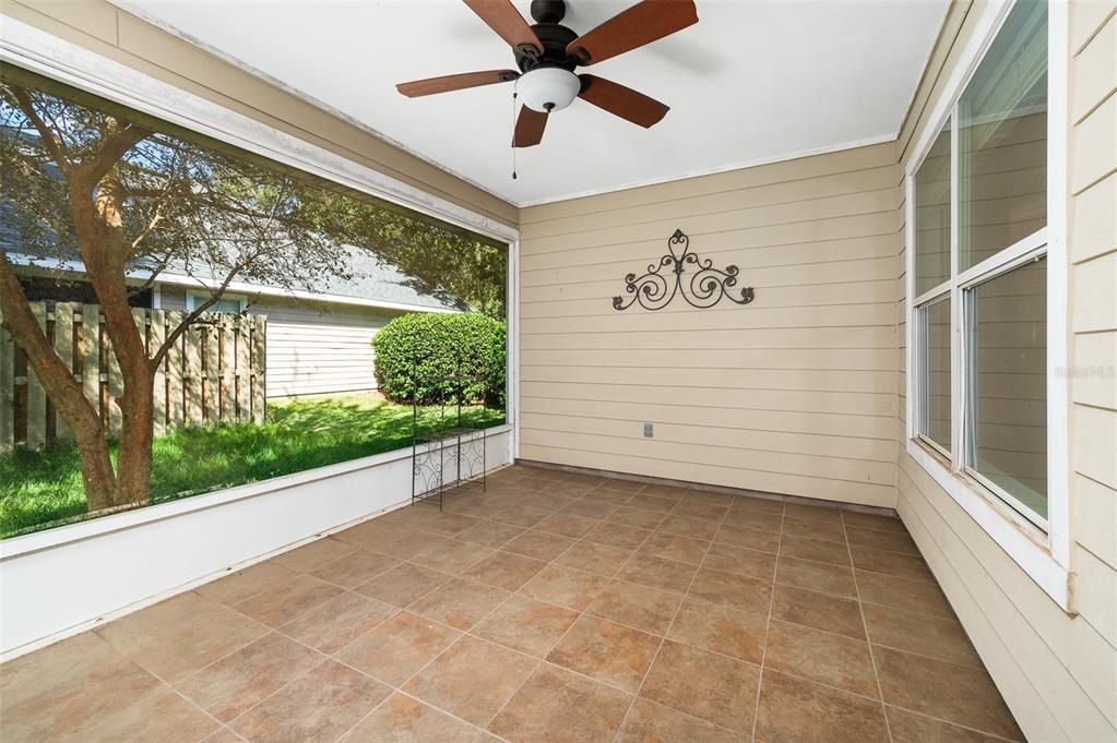 For Sale: $329,000 (3 beds, 2 baths, 1504 Square Feet)