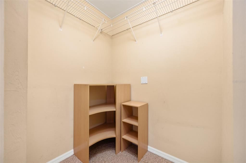 For Sale: $329,000 (3 beds, 2 baths, 1504 Square Feet)