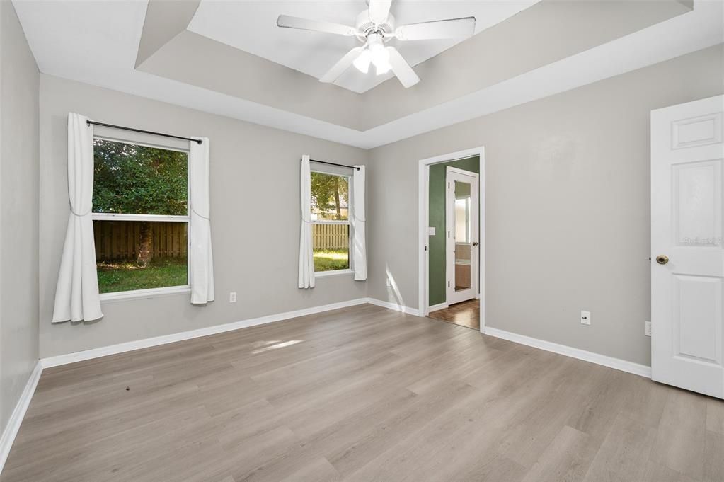 For Sale: $329,000 (3 beds, 2 baths, 1504 Square Feet)