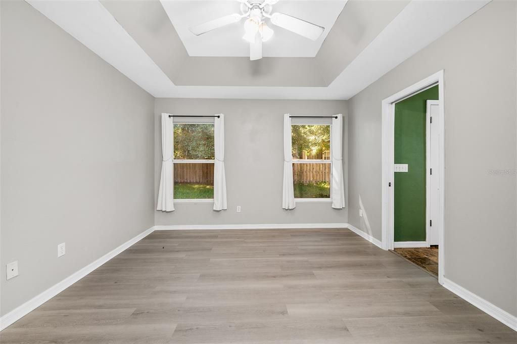 For Sale: $329,000 (3 beds, 2 baths, 1504 Square Feet)