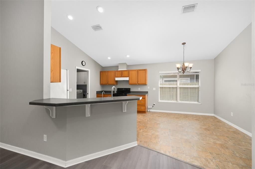 For Sale: $329,000 (3 beds, 2 baths, 1504 Square Feet)