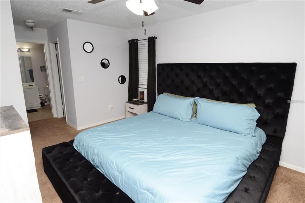 En Renta: $2,350 (2 camas, 2 baños, 1028 Pies cuadrados)