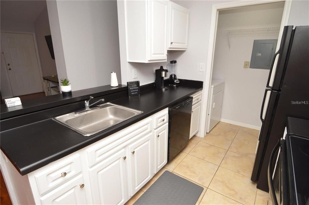 En Renta: $2,350 (2 camas, 2 baños, 1028 Pies cuadrados)