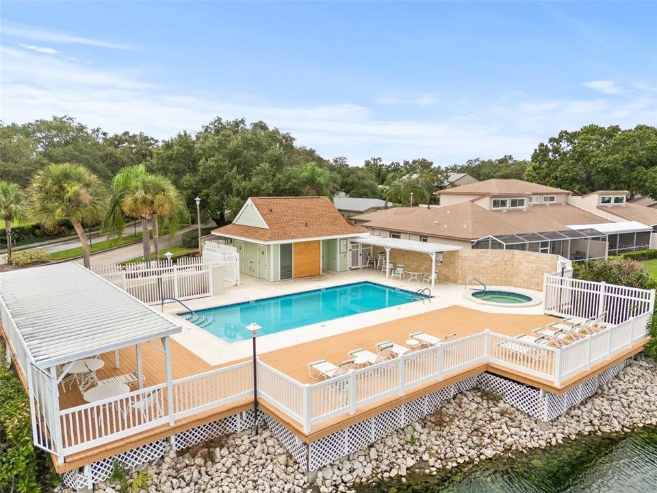 For Sale: $330,000 (2 beds, 2 baths, 1315 Square Feet)