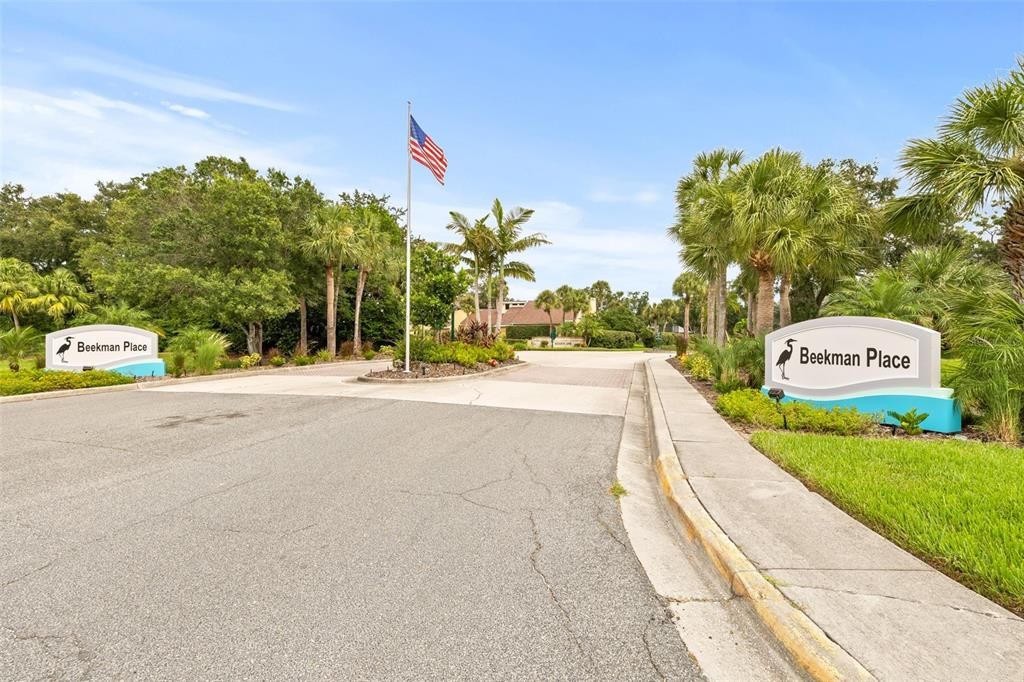 For Sale: $330,000 (2 beds, 2 baths, 1315 Square Feet)