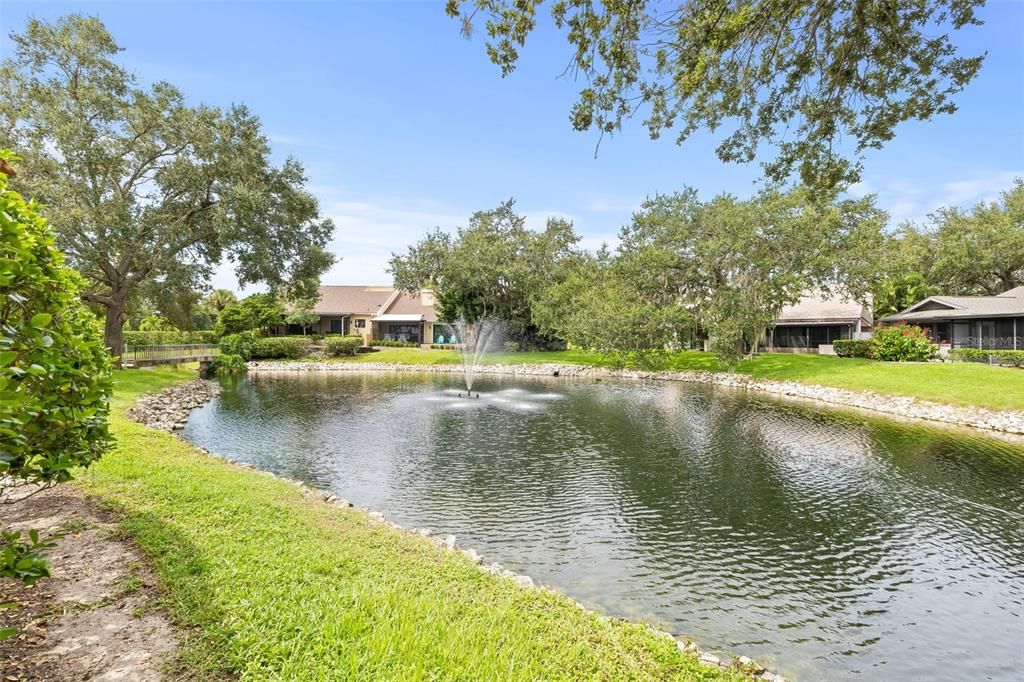 For Sale: $330,000 (2 beds, 2 baths, 1315 Square Feet)