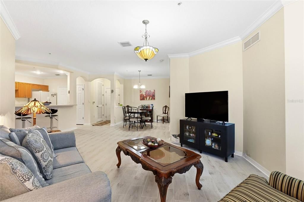 En Renta: $2,400 (3 camas, 2 baños, 1455 Pies cuadrados)