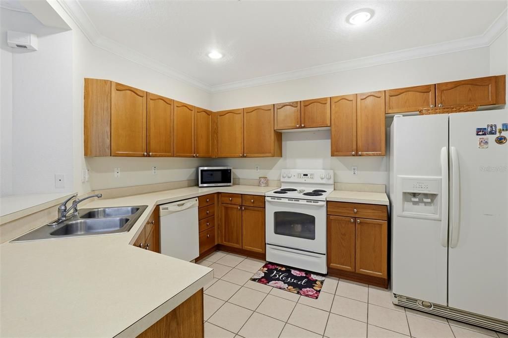 En Renta: $2,400 (3 camas, 2 baños, 1455 Pies cuadrados)