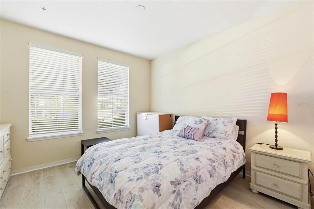 En Renta: $2,400 (3 camas, 2 baños, 1455 Pies cuadrados)