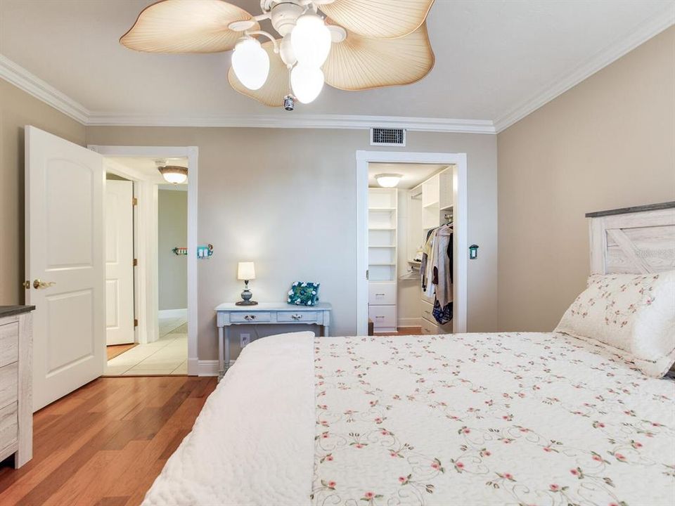 待售: $1,175,000 (2 贝兹, 2 浴室, 1840 平方英尺)