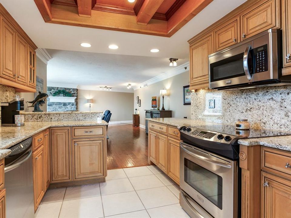 待售: $1,175,000 (2 贝兹, 2 浴室, 1840 平方英尺)