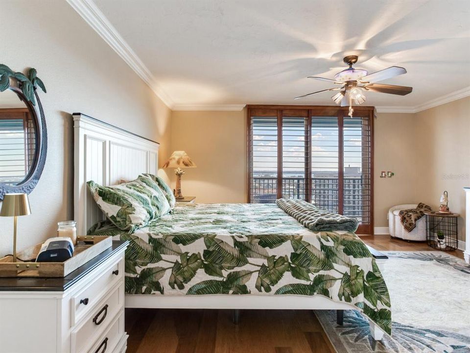 待售: $1,175,000 (2 贝兹, 2 浴室, 1840 平方英尺)