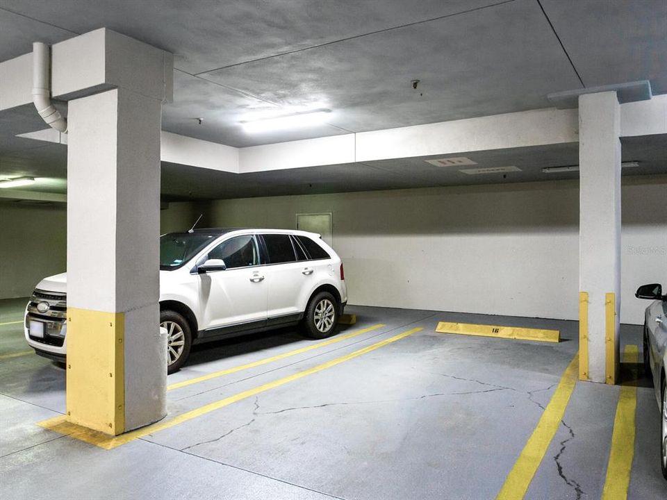 待售: $1,175,000 (2 贝兹, 2 浴室, 1840 平方英尺)