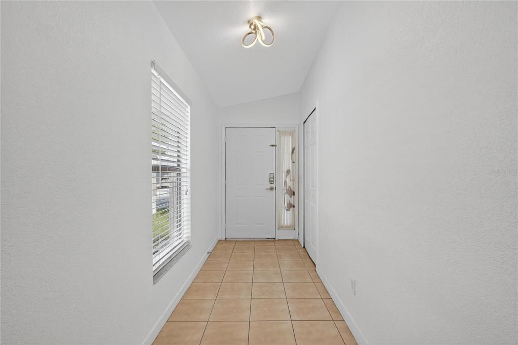 На продажу: $354,900 (3 спален, 2 ванн, 1530 Квадратных фут)