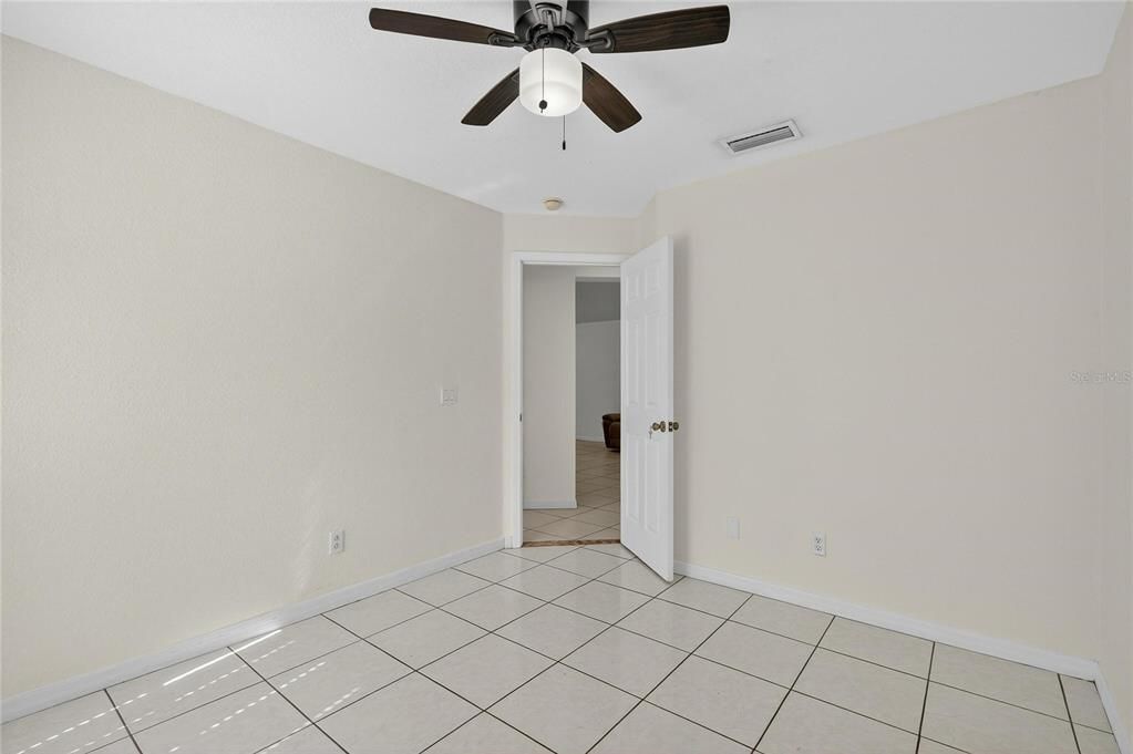 На продажу: $354,900 (3 спален, 2 ванн, 1530 Квадратных фут)