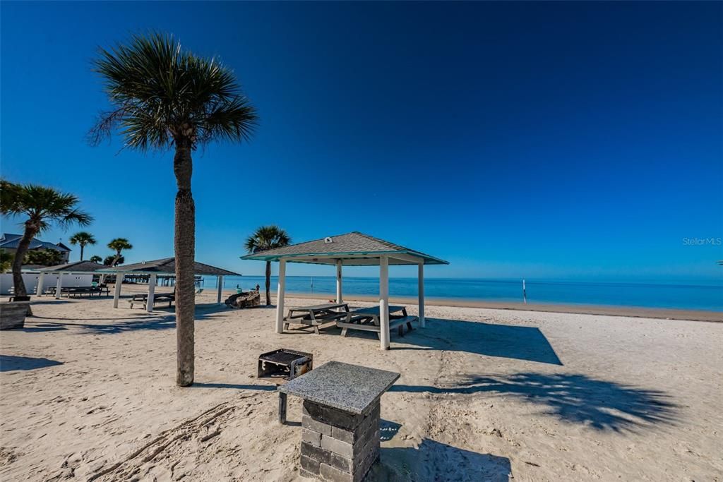 For Sale: $895,000 (4 beds, 3 baths, 3228 Square Feet)