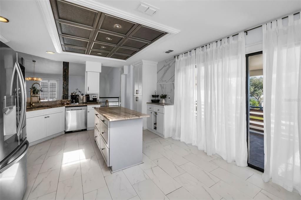 For Sale: $895,000 (4 beds, 3 baths, 3228 Square Feet)