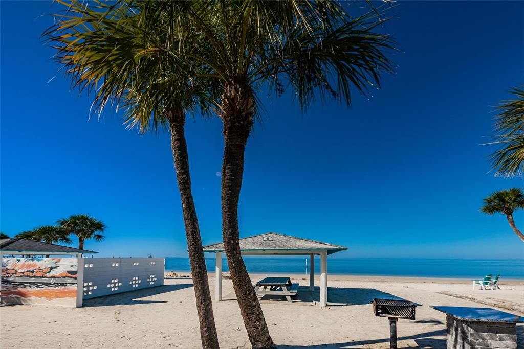 For Sale: $895,000 (4 beds, 3 baths, 3228 Square Feet)