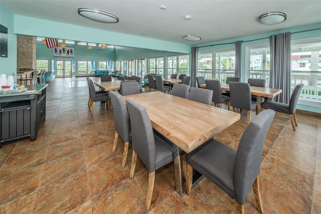 For Sale: $895,000 (4 beds, 3 baths, 3228 Square Feet)