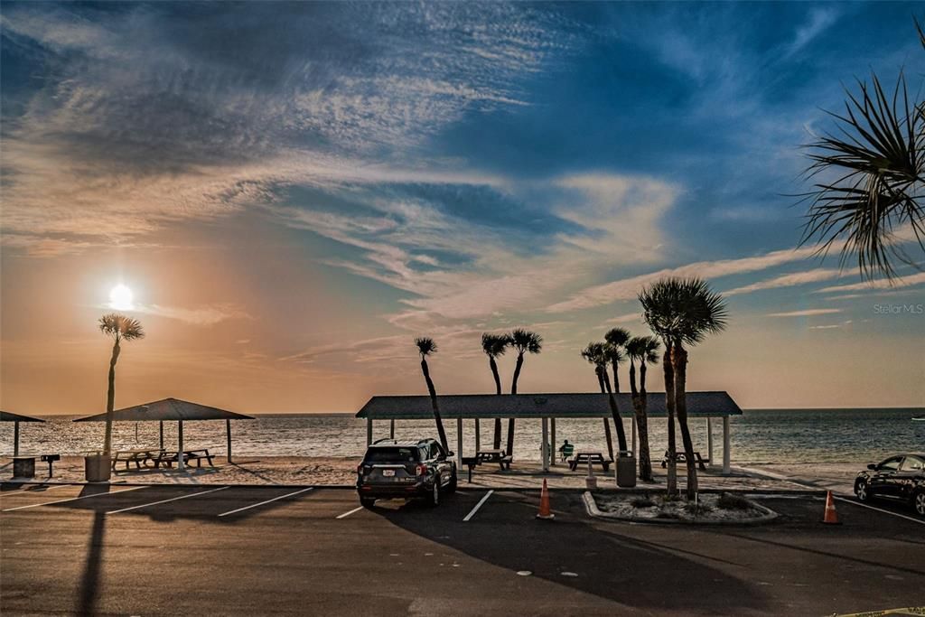 For Sale: $895,000 (4 beds, 3 baths, 3228 Square Feet)