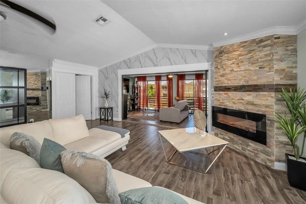 For Sale: $895,000 (4 beds, 3 baths, 3228 Square Feet)