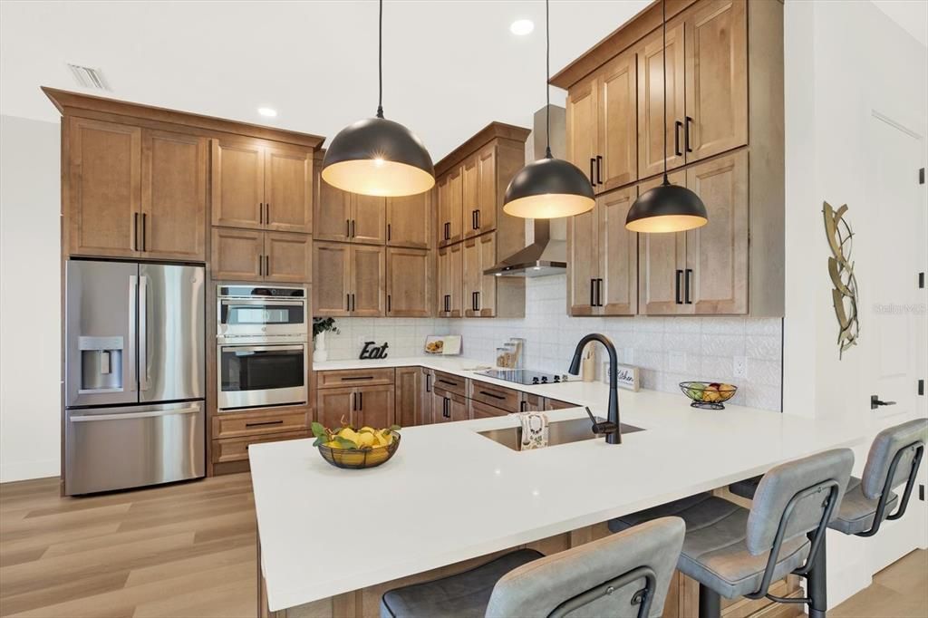 For Sale: $690,000 (3 beds, 2 baths, 1841 Square Feet)