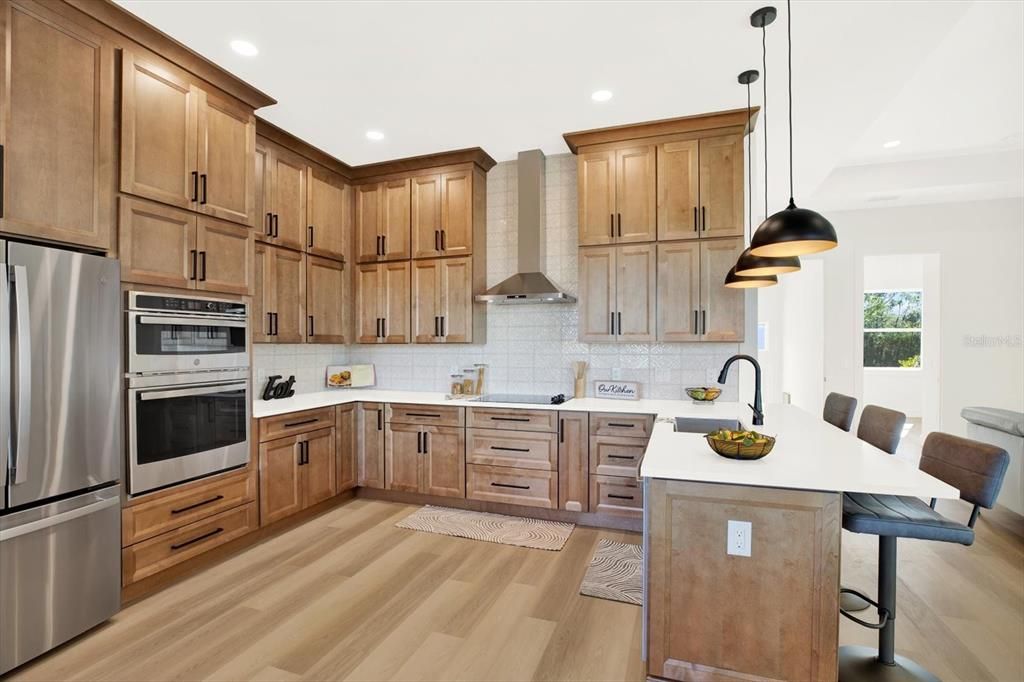 For Sale: $690,000 (3 beds, 2 baths, 1841 Square Feet)