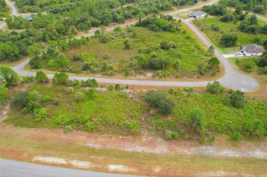 Activo con contrato: $19,500 (0.42 acres)