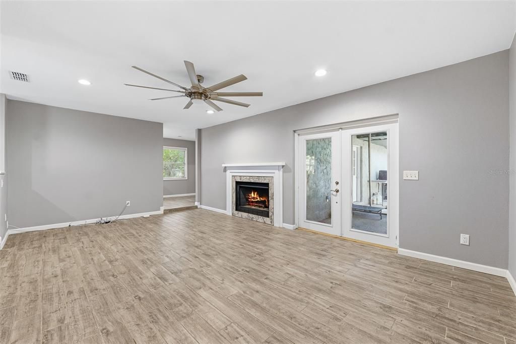 待售: $765,000 (3 贝兹, 2 浴室, 1934 平方英尺)