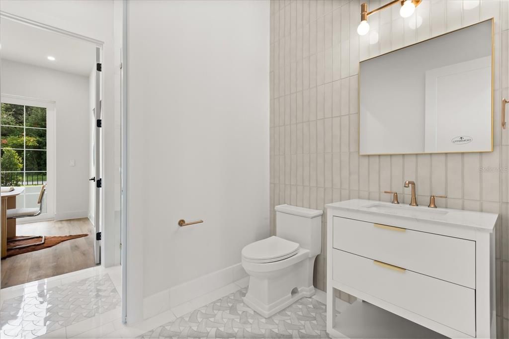 待售: $1,050,000 (3 贝兹, 3 浴室, 2950 平方英尺)