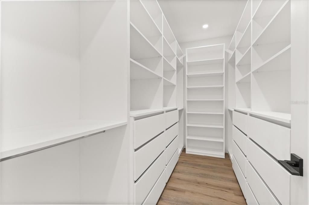 待售: $1,050,000 (3 贝兹, 3 浴室, 2950 平方英尺)