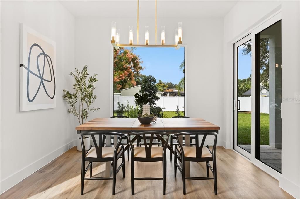 待售: $1,050,000 (3 贝兹, 3 浴室, 2950 平方英尺)