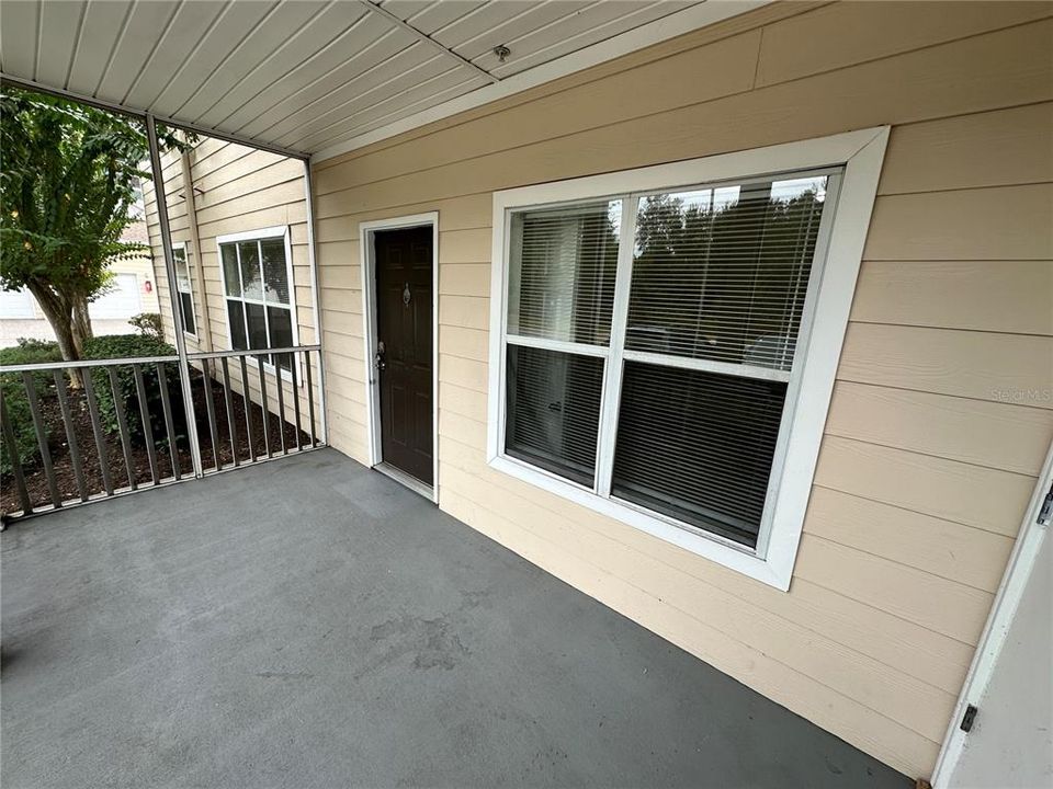 出租: $1,800 (2 贝兹, 2 浴室, 1132 平方英尺)