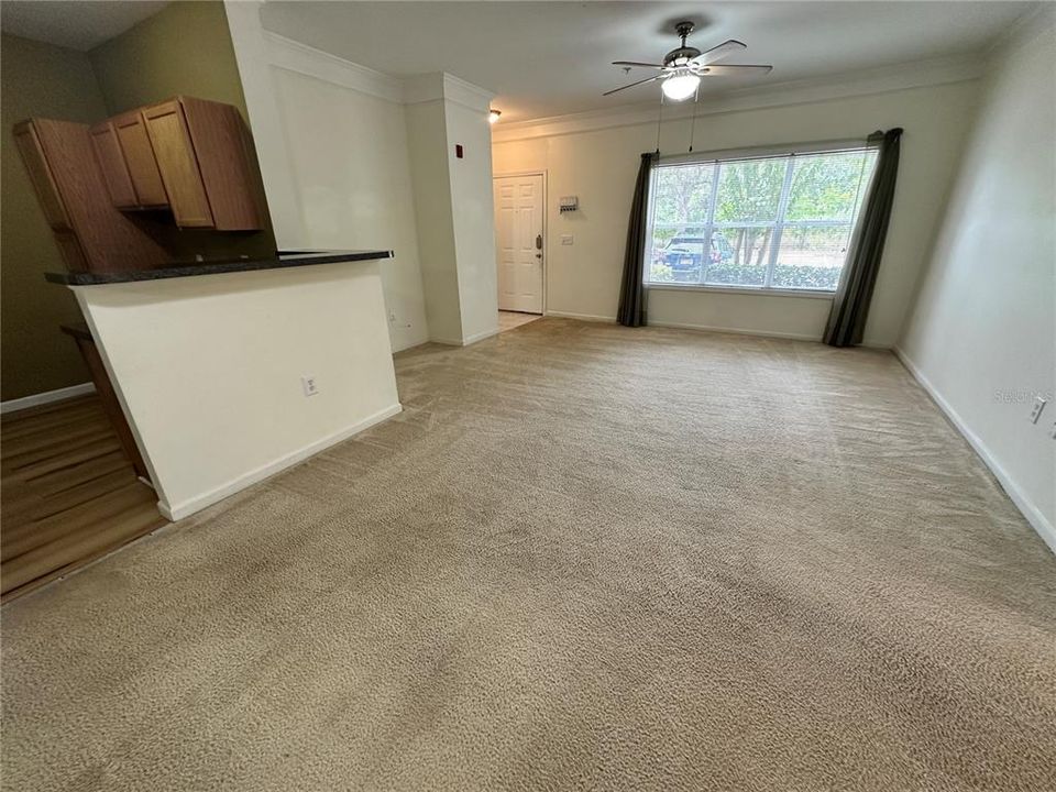 出租: $1,800 (2 贝兹, 2 浴室, 1132 平方英尺)