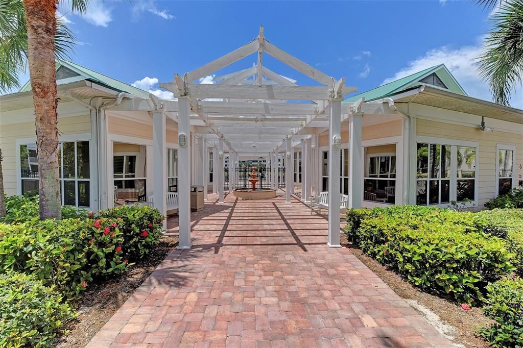 出租: $1,800 (2 贝兹, 2 浴室, 1132 平方英尺)